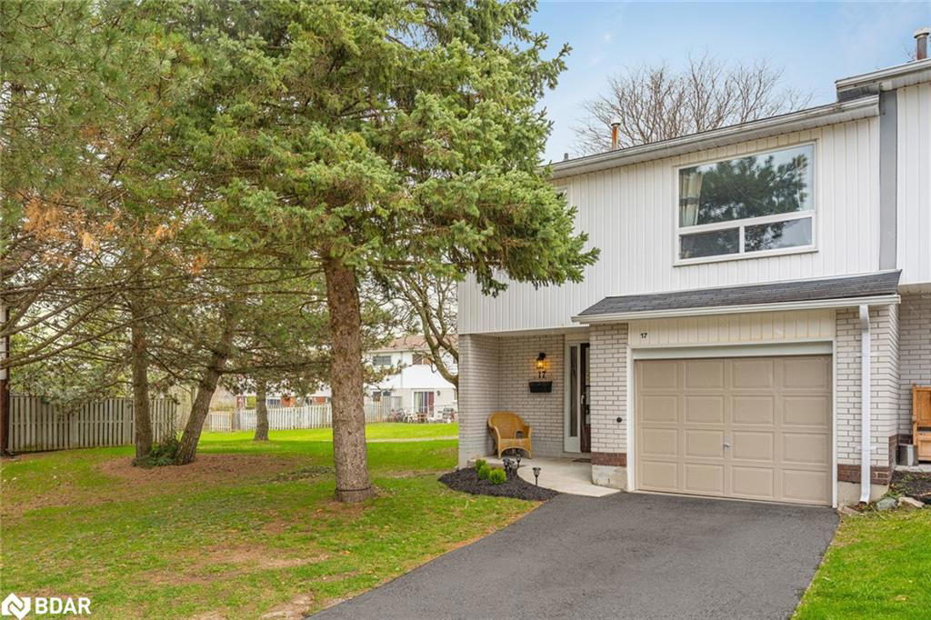 285 Bluevale Street N, Waterloo