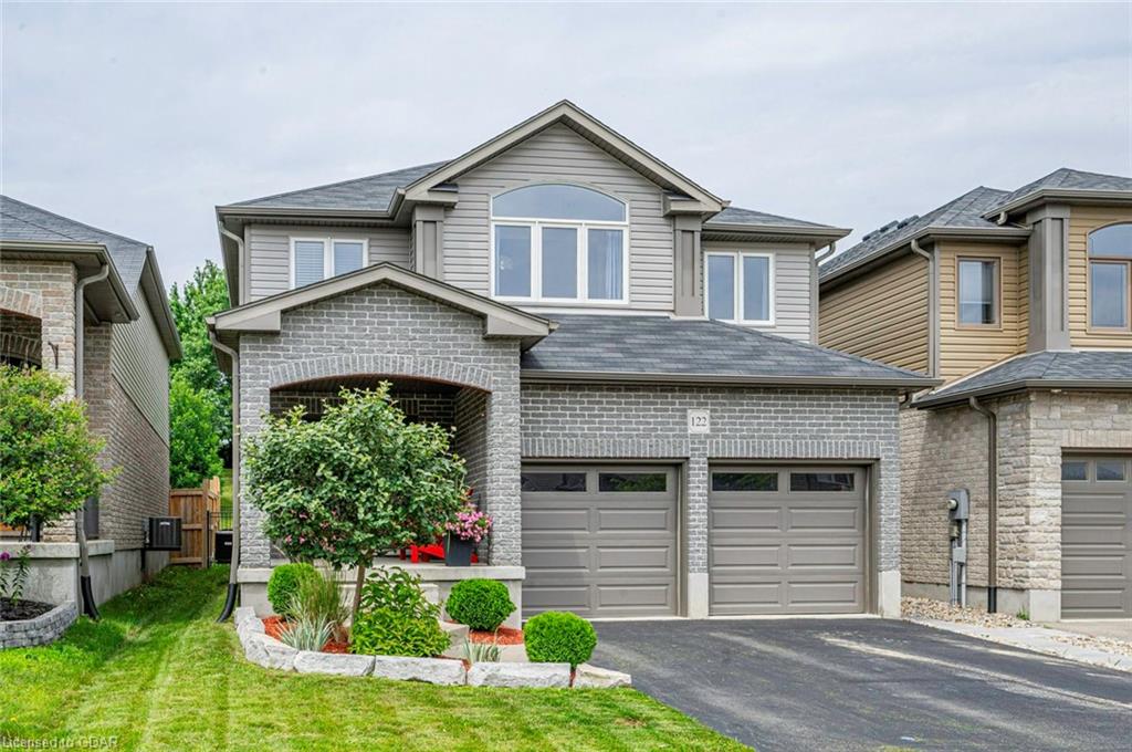122 Maplecrest Drive, Breslau