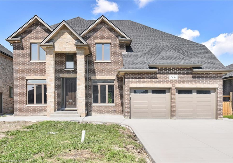 566-maguire-street-windsor-on-40163628