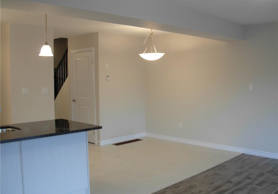 54-eliza-avenue-kitchener-on-40195231