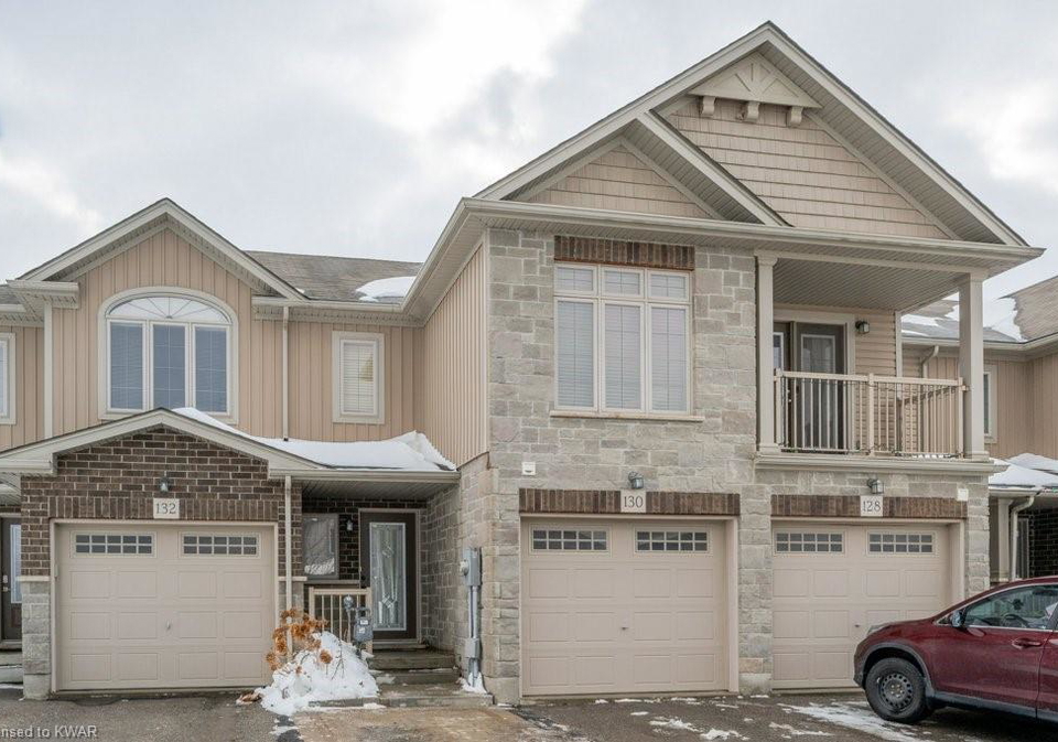 130-rochefort-street-kitchener-on-40202149