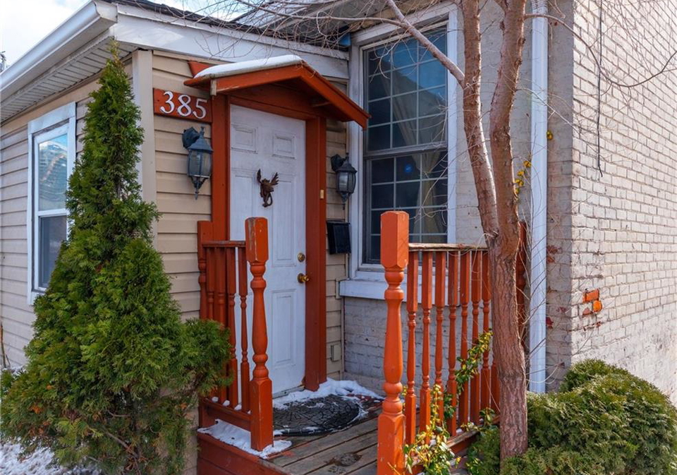 385-main-street-w-hamilton-on-40216816