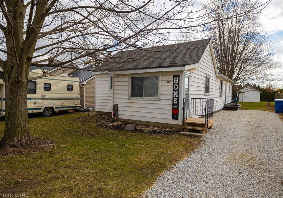995-north-street-dresden-on-40238244