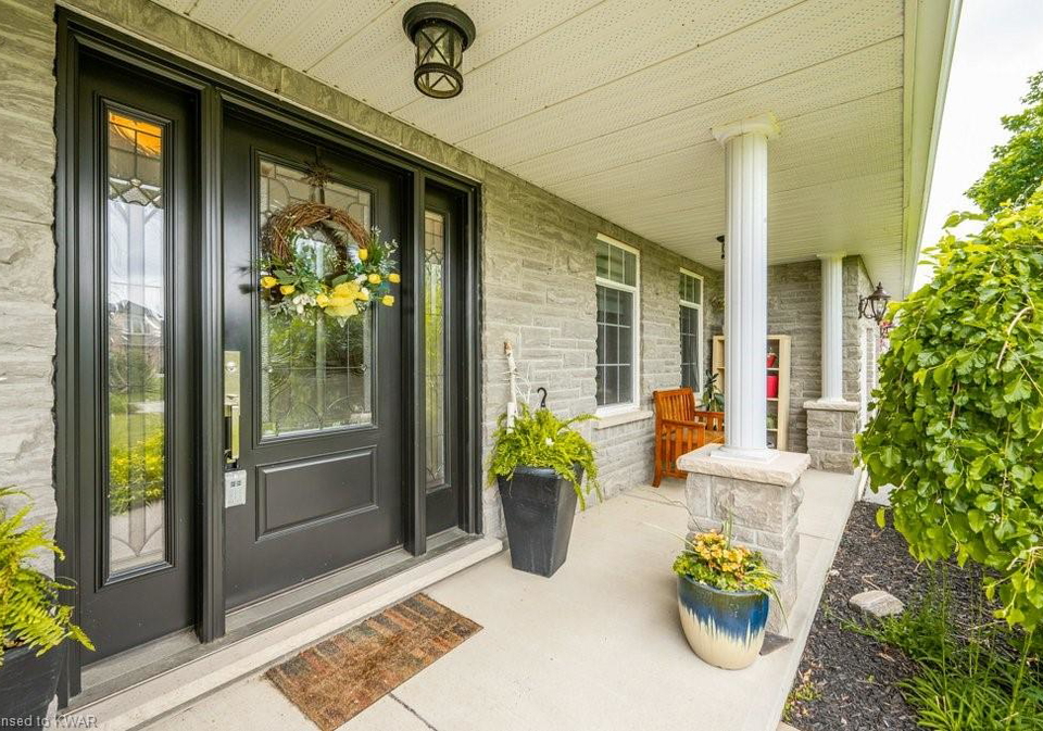 28-haley-court-west-montrose-on-40322697