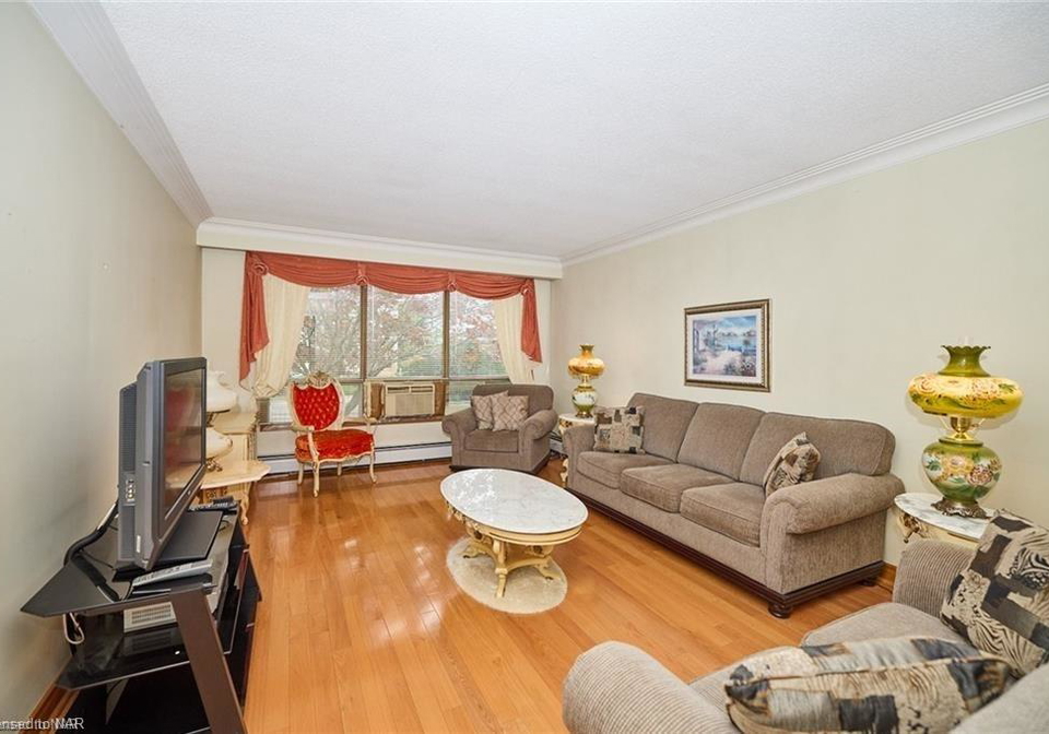 4604-fourth-avenue-niagara-falls-on-40462226