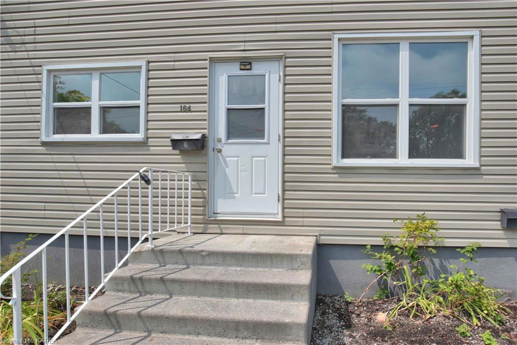 164 Kingscourt Avenue, Kingston