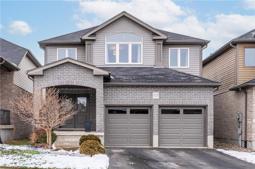 122 Maplecrest Drive, Breslau
