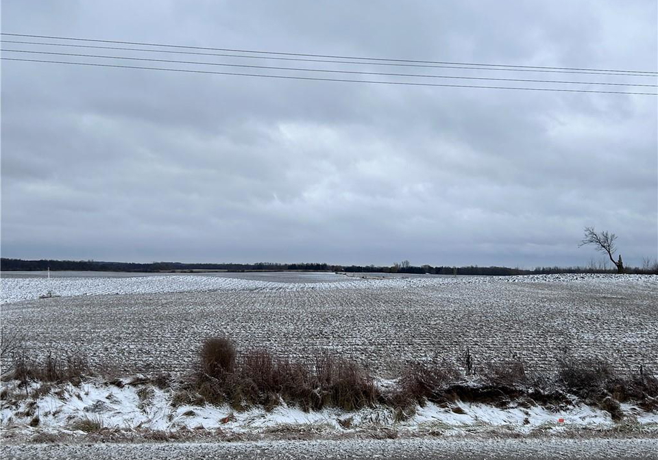 4271-egremont-drive-strathroy-on-40528278