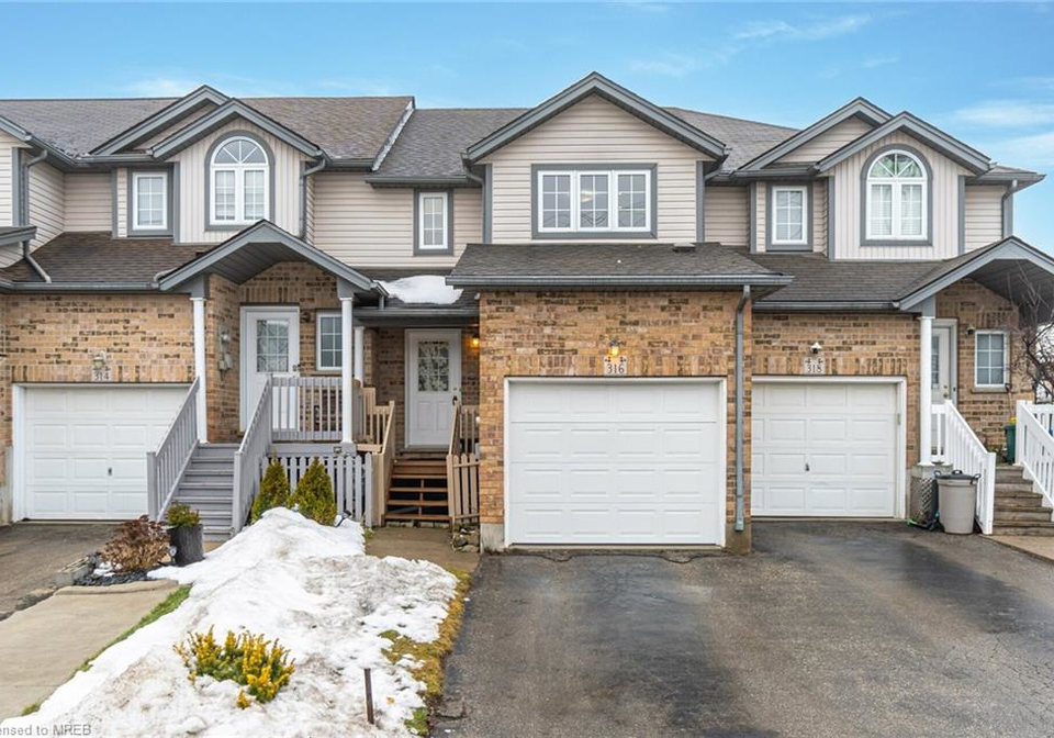 316-activa-avenue-kitchener-on-40536759