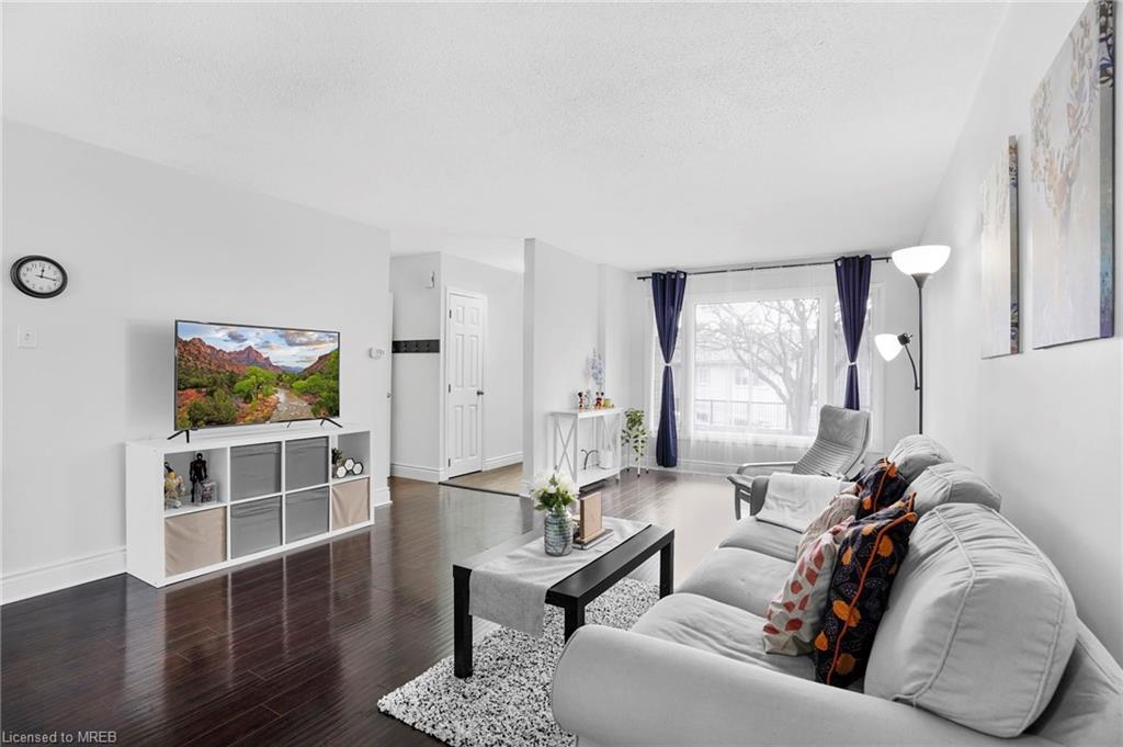 15 Green Valley Drive, Kitchener