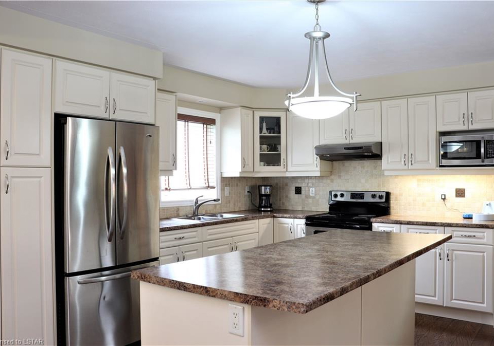 4-stacey-street-port-rowan-on-40542612