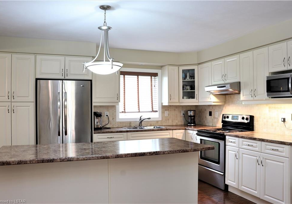 4-stacey-street-port-rowan-on-40542612
