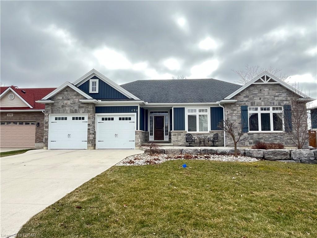 494-thames-street-wyoming-on-40544733