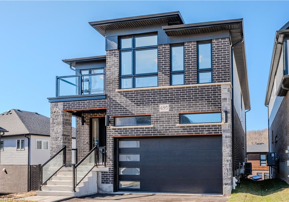 695-benninger-drive-kitchener-on-40550741