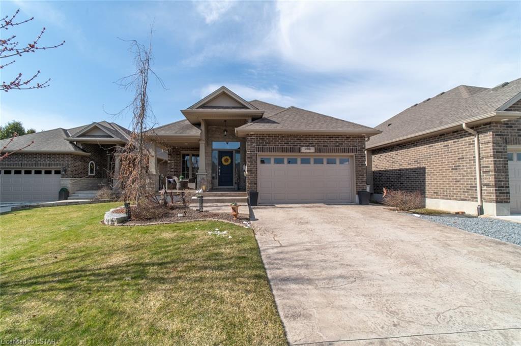 296-mogg-street-strathroy-on-40559959