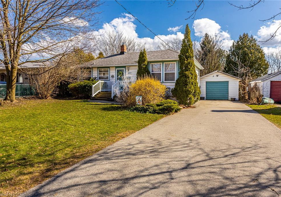 657-creston-avenue-london-on-40563838