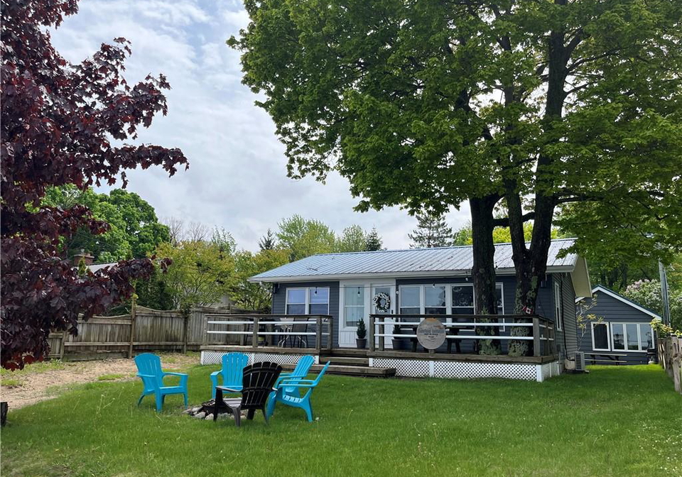 6278-spruce-street-ipperwash-on-40569142