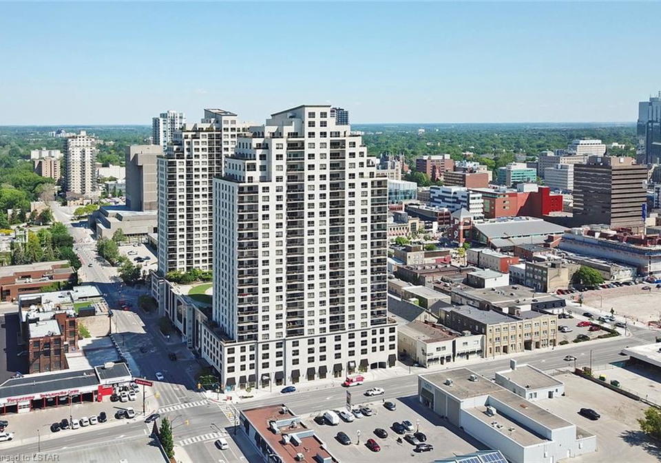 330-ridout-street-london-on-40573105