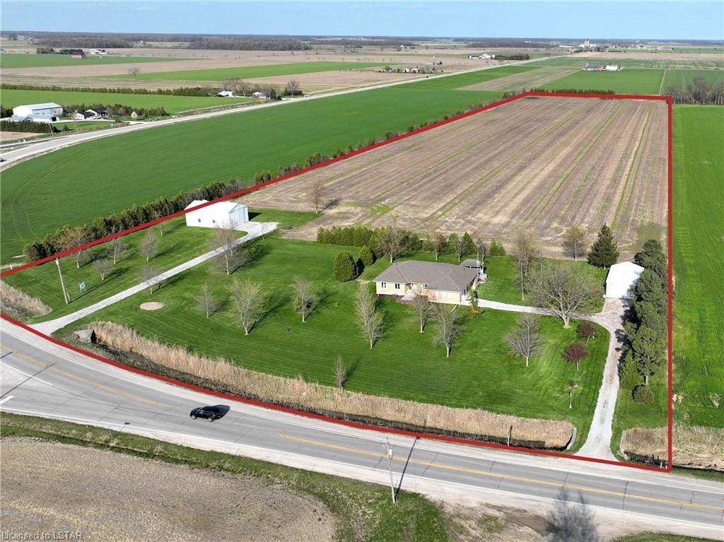 454-irish-school-road-dawn-euphemia-ontario-40577681