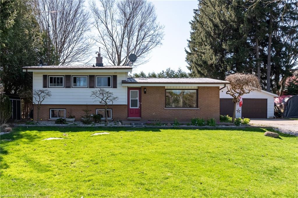 8111-scotchmere-drive-strathroy-caradoc-munic-ontario-40578733