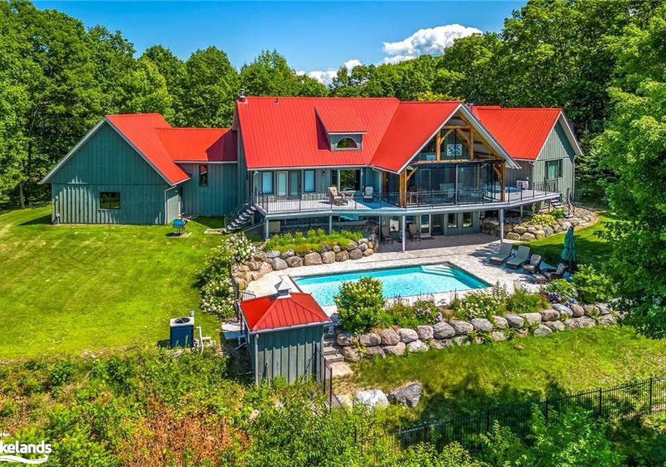1702-methodist-point-tiny-ontario-40580930