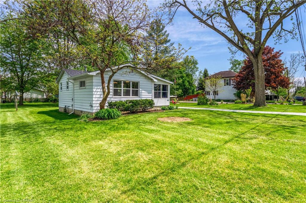 3266-walnut-street-alvinston-ontario-40591495