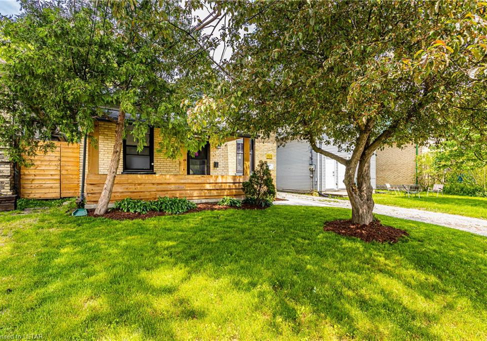 922-dufferin-street-london-ontario-40591893