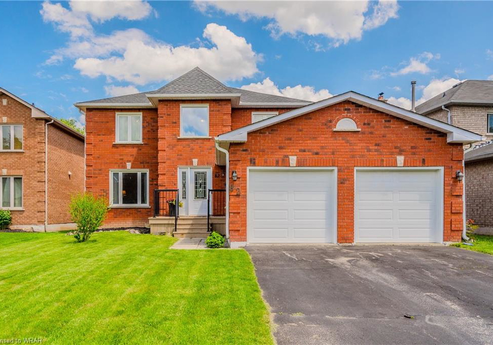 82-lisbon-pines-drive-cambridge-ontario-40592905