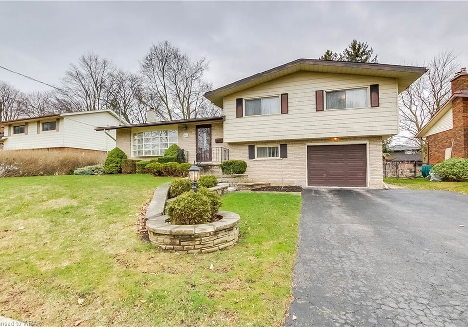 404-forest-hill-drive-kitchener-ontario-40593045