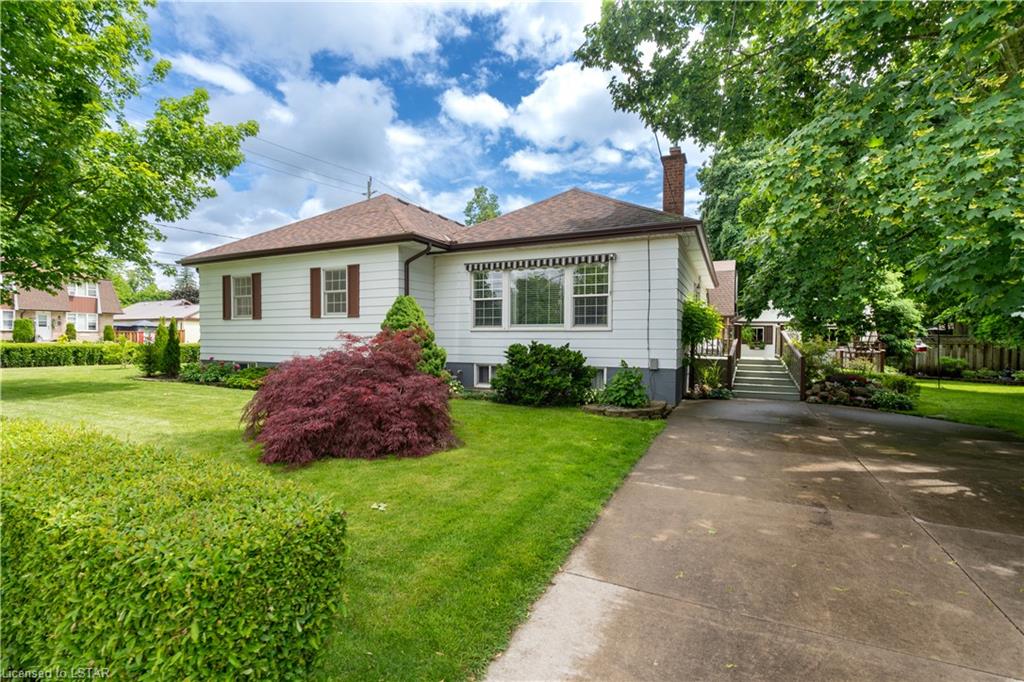 338-saulsbury-street-strathroy-ontario-40596322
