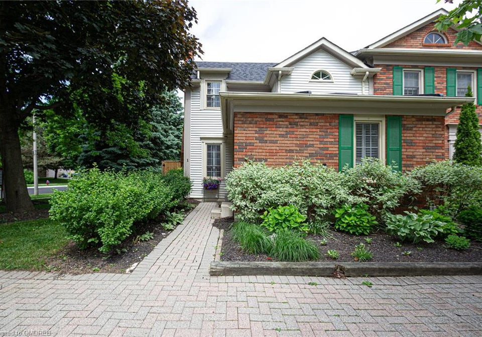 1280-maple-crossing-boulevard-burlington-ontario-40597409