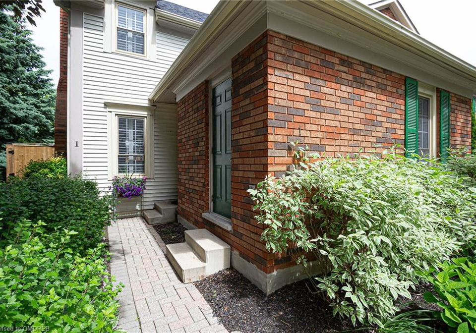 1280-maple-crossing-boulevard-burlington-ontario-40597409