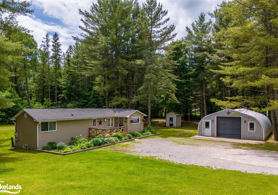 3182-monck-road-norland-ontario-40602698