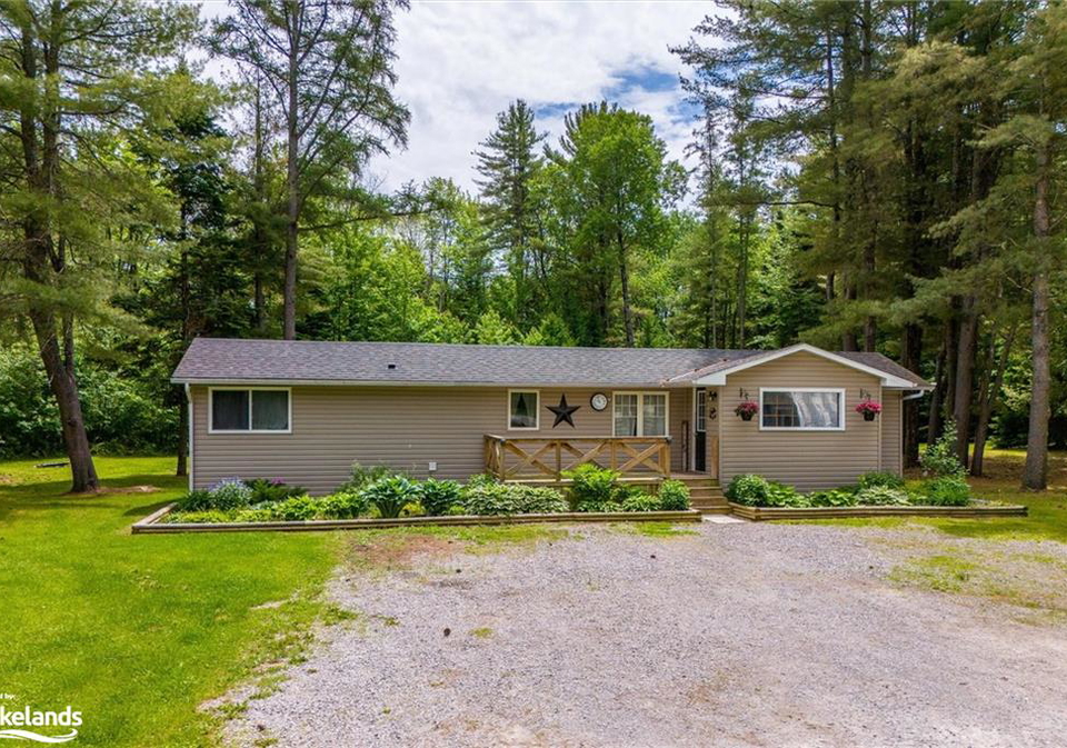 3182-monck-road-norland-ontario-40602698