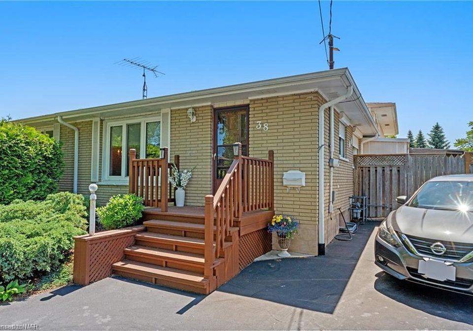38-cypress-street-st-catharines-ontario-40604650