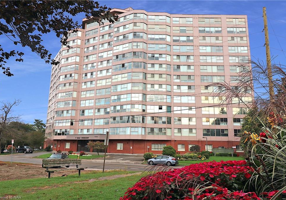 7-gale-crescent-st-catharines-ontario-40605339