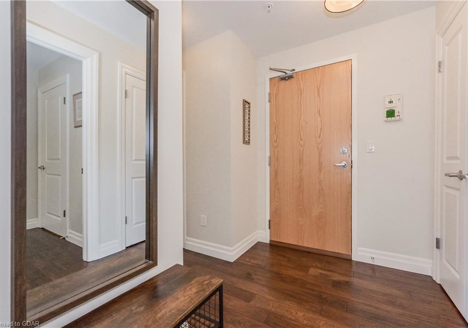 23-stumpf-street-elora-ontario-40605949