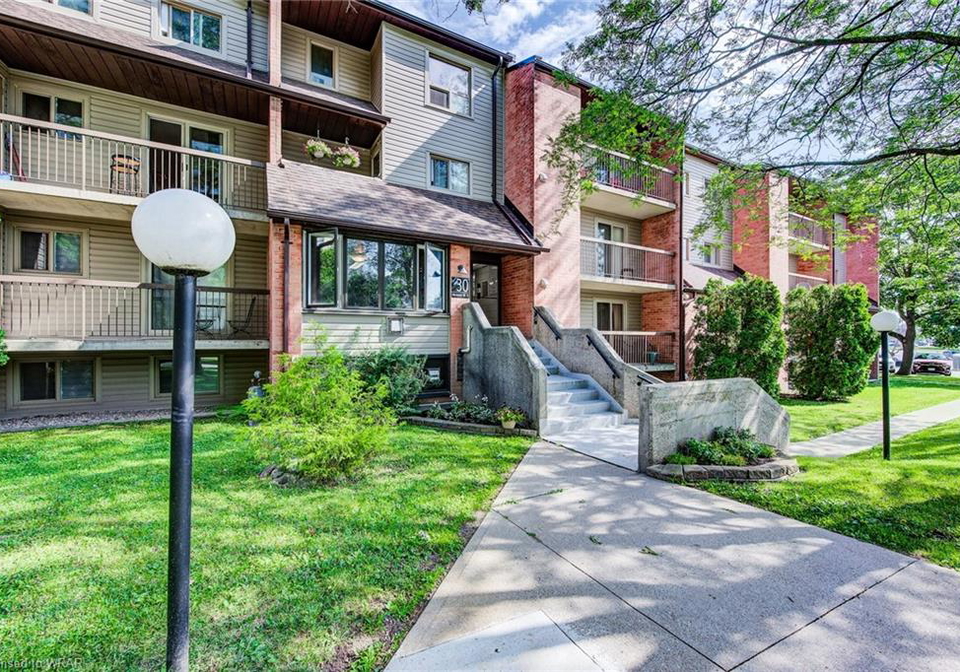30-hickory-street-e-waterloo-ontario-40606660