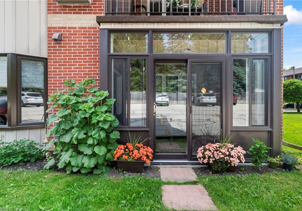 440-durham-street-w-mount-forest-ontario-40608046
