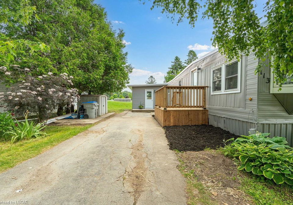 113-oak-street-crystal-lake-ontario-40610974
