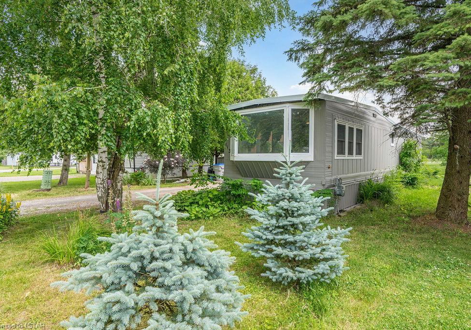 113-oak-street-crystal-lake-ontario-40610974