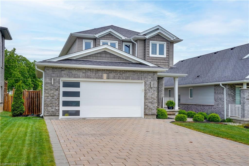 19-connor-avenue-strathroy-ontario-40612145