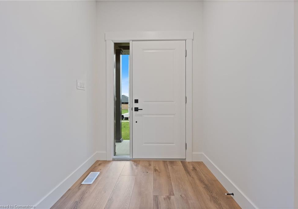 43-amber-street-waterford-ontario-40614267