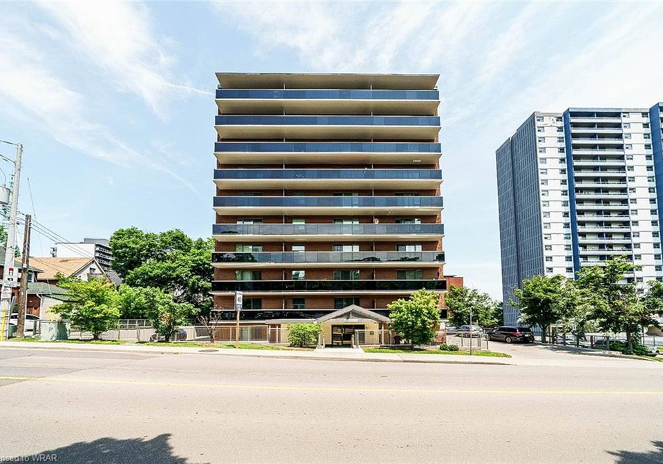 81-charlton-avenue-hamilton-ontario-40617124