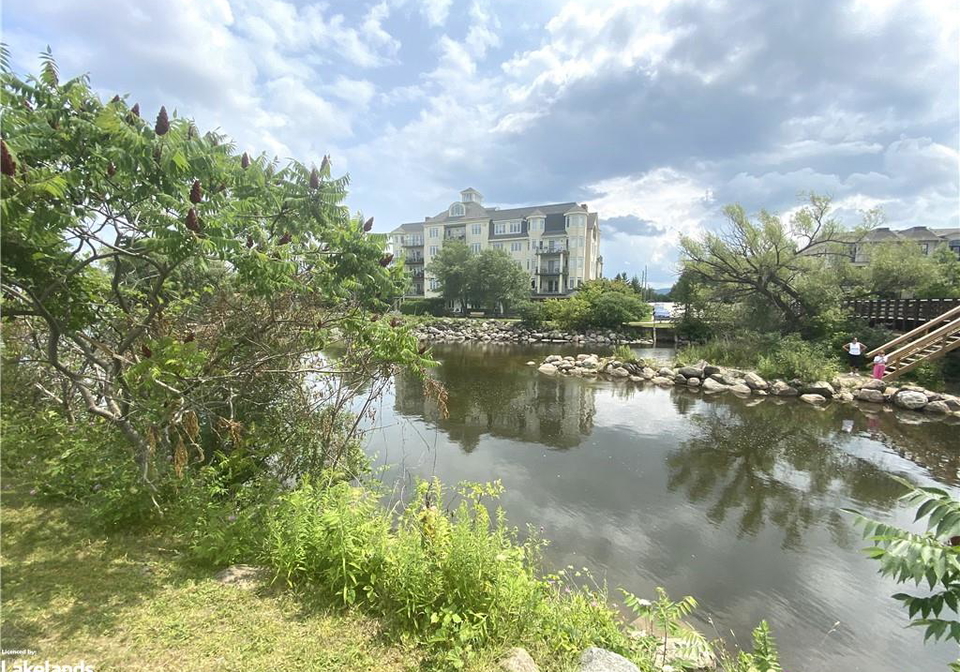 10-bay-street-e-thornbury-ontario-40623975