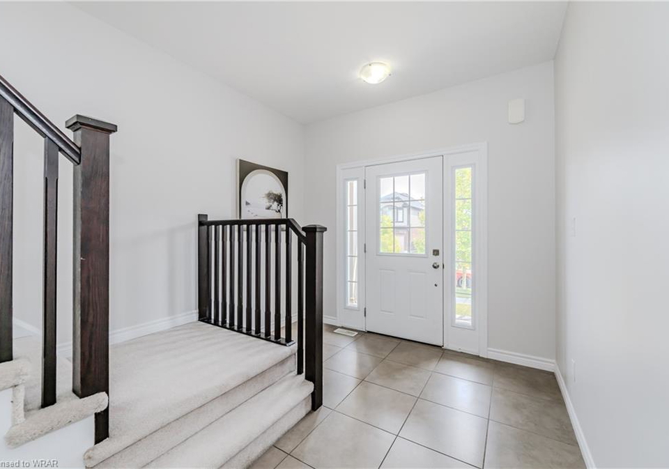 284-ginseng-street-waterloo-ontario-40625143