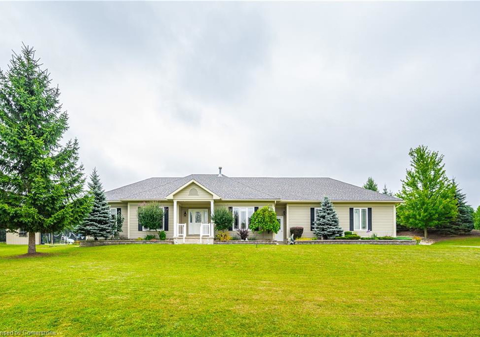 27-highland-road-clifford-ontario-40627919