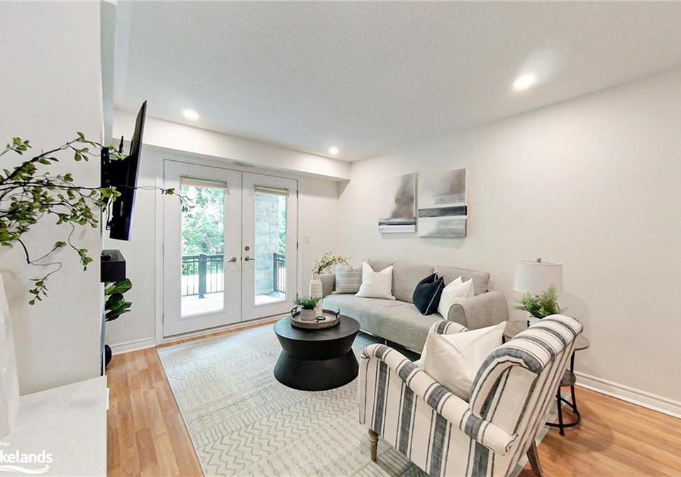 2-brandy-lane-drive-collingwood-ontario-40633866