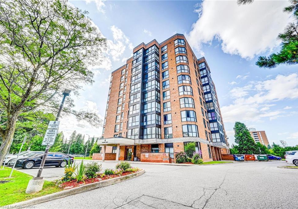 8-silver-bell-grove-toronto-ontario-40637577