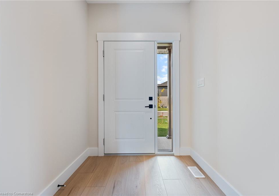 127-amber-street-waterford-ontario-40639252